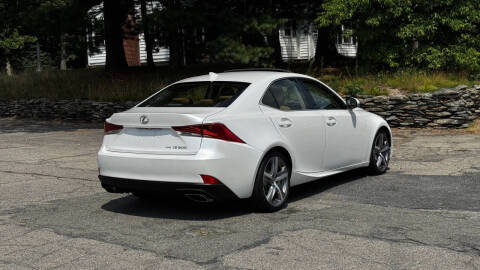 2018 Lexus IS 300