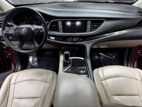 2021 Buick Enclave Essence