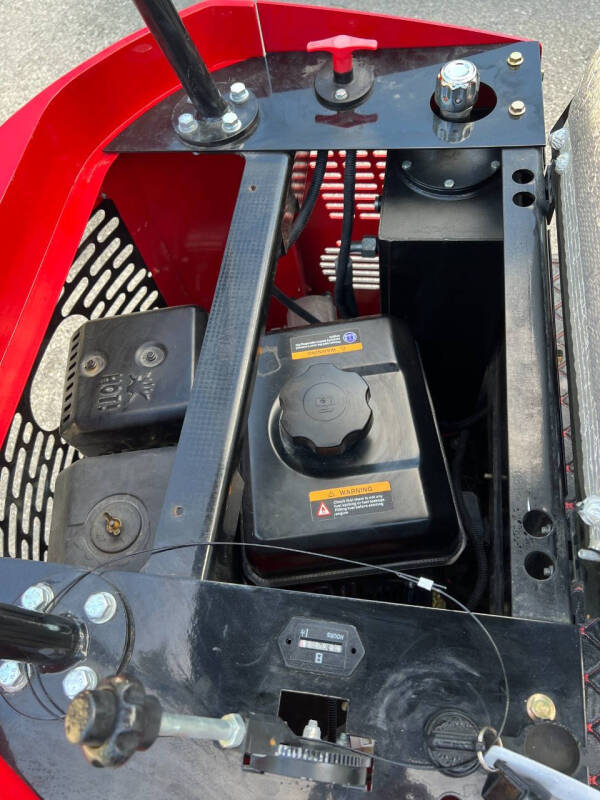 2024 MIVA MINI-EXCAVATOR CRAWLER VA13