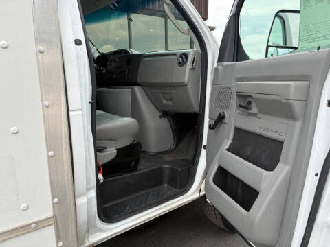 2015 Ford E-Series