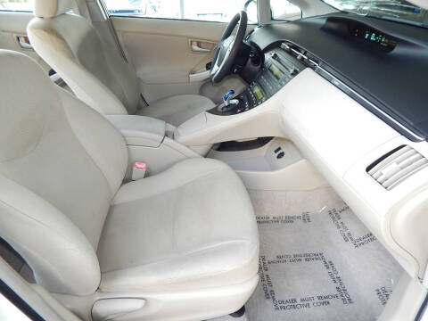 2011 Toyota Prius Two