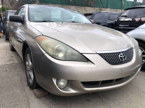 2004 Toyota Camry Solara for sale at Drive Deleon in Yonkers NY