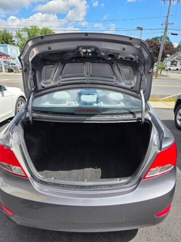 2015 Hyundai Accent GLS