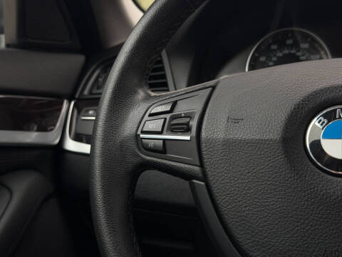 2013 BMW 5 Series 528i xDrive