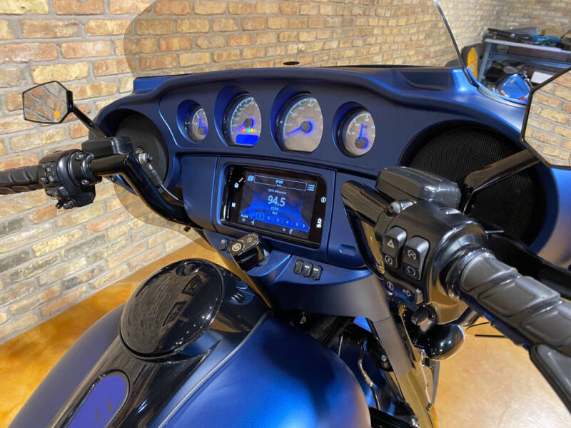 2018 Harley-Davidson Street Glide Special