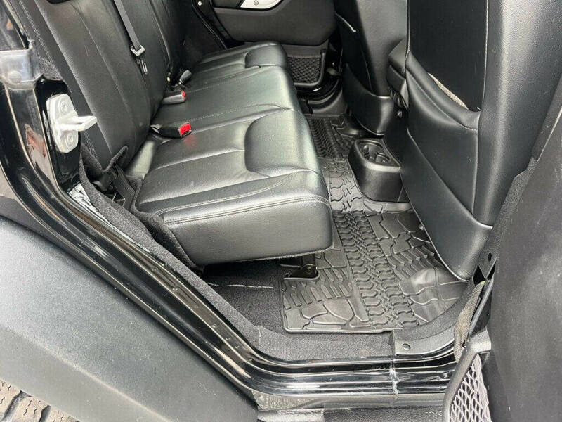 2013 Jeep Wrangler Unlimited Rubicon 10th Anniversary