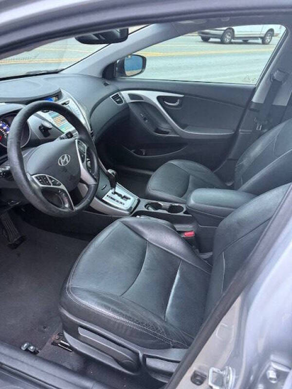 2012 Hyundai Elantra Limited