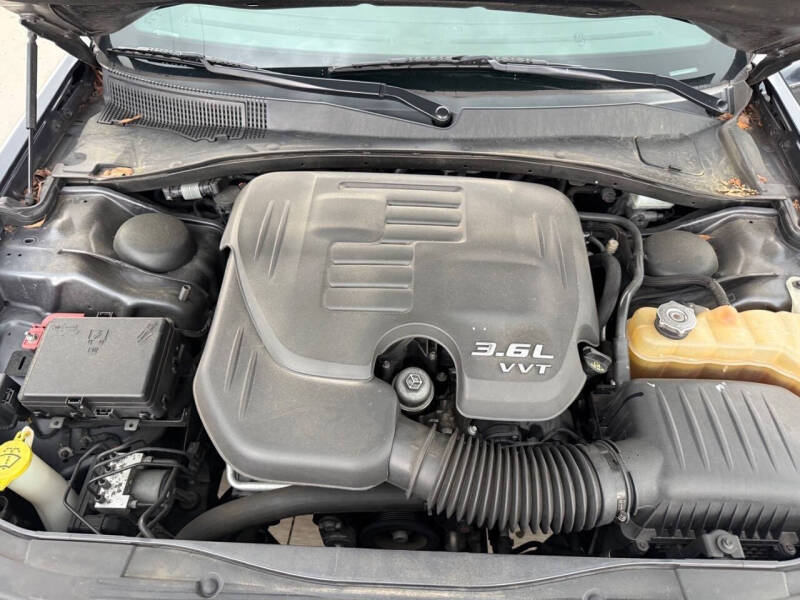 2016 Chrysler 300 S