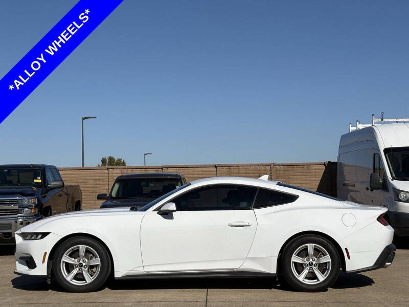 2024 Ford Mustang EcoBoost