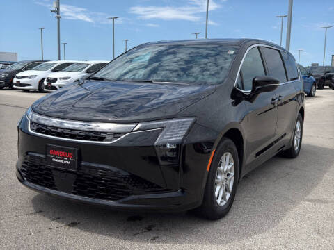 2027 Chrysler Pacifica Select