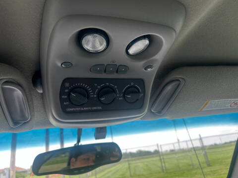 2001 Chevrolet Suburban 1500 LT