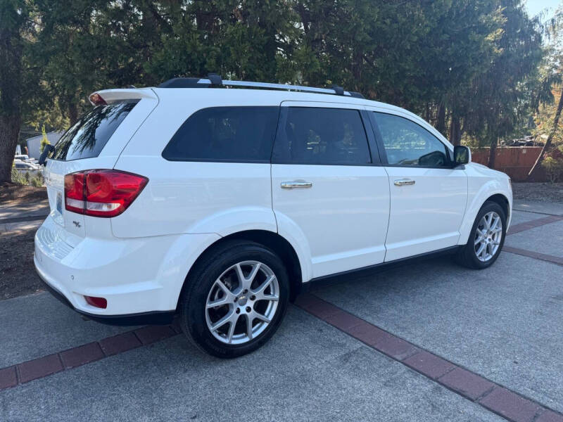 2013 Dodge Journey R/T