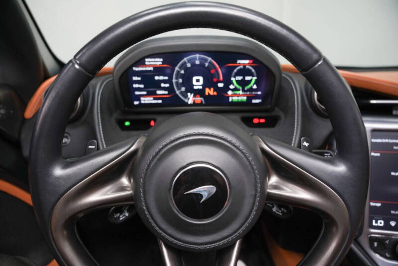 2020 McLaren 720S Spider Luxury