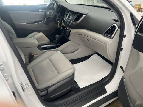 2017 Hyundai Tucson SE