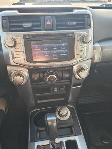 2017 Toyota 4Runner SR5