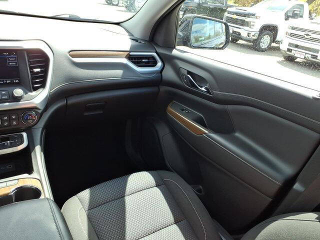 2023 GMC Acadia