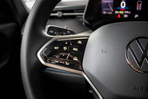 2025 Volkswagen ID. Buzz Pro S Plus