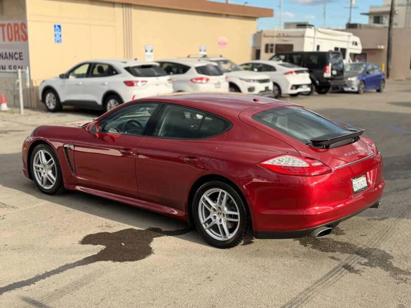 2011 Porsche Panamera