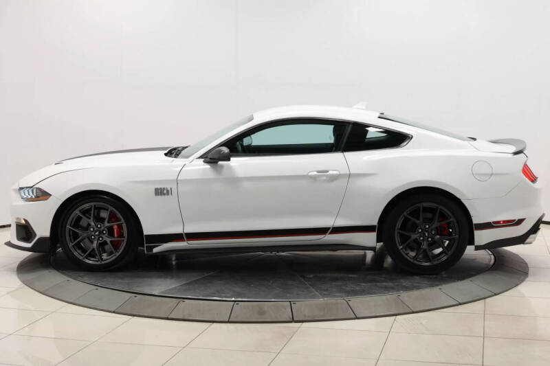 2022 Ford Mustang Mach 1