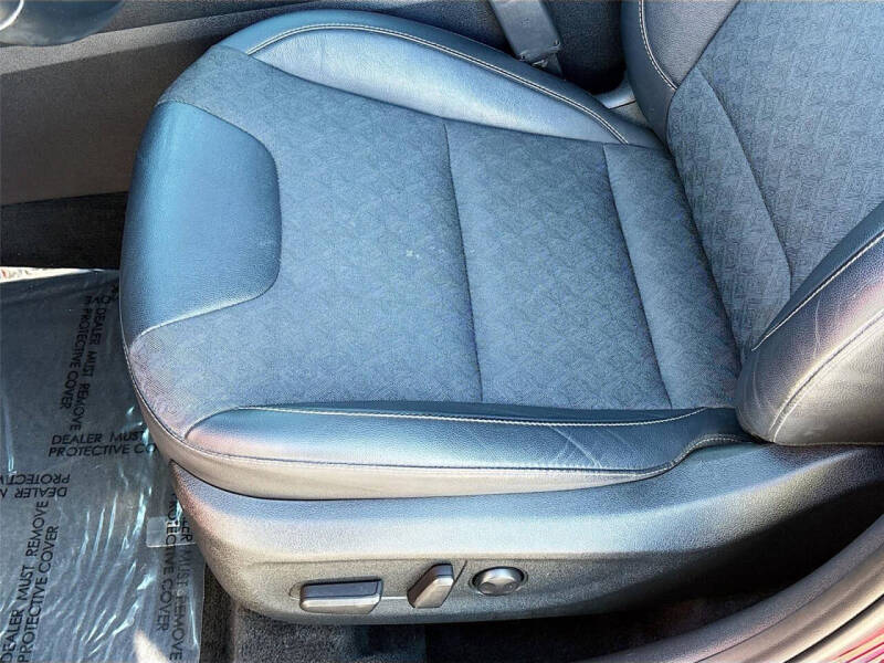 2020 Kia Niro Touring