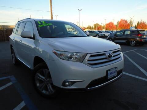 2012 Toyota Highlander for sale at Choice Auto & Truck in Sacramento CA