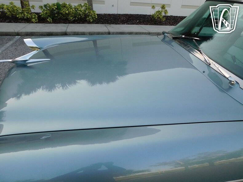 1957 Packard Clipper