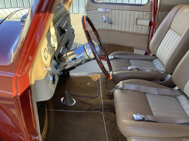 1937 Studebaker DICTATOR