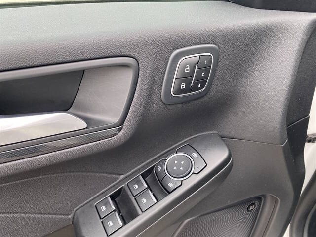 2023 Ford Escape ST-Line Elite