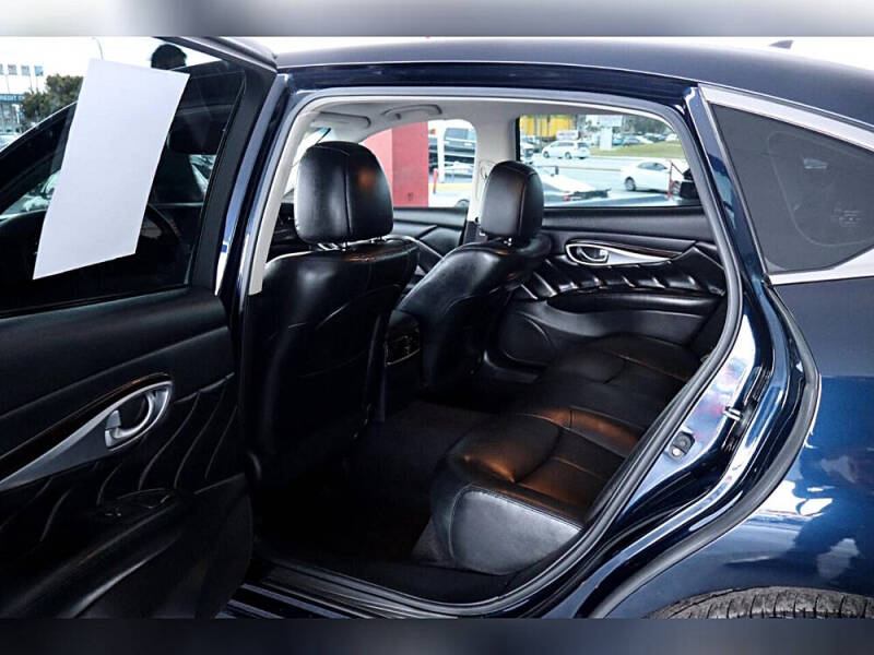 2018 Infiniti Q70L 3.7 Luxe