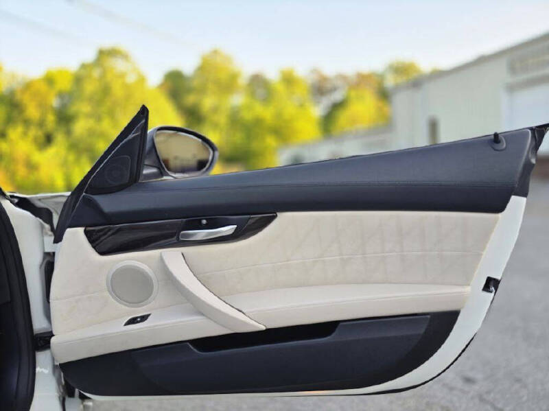 2011 BMW Z4 sDrive35is