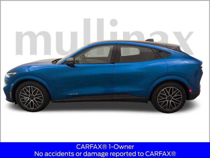 2025 Ford Mustang Mach-E Premium