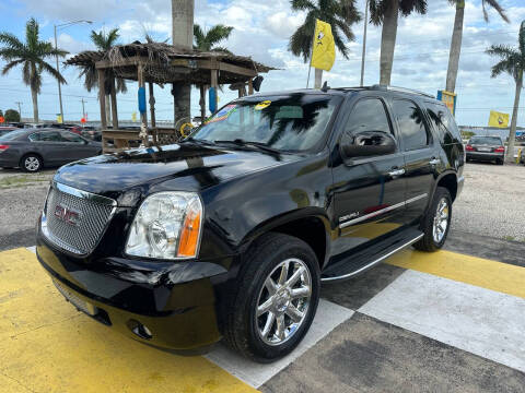 2013 GMC Yukon for sale at D&S Auto Sales, Inc in Melbourne FL