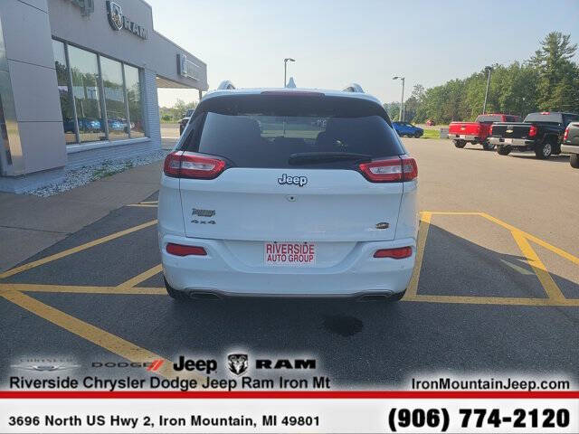 2018 Jeep Cherokee Overland