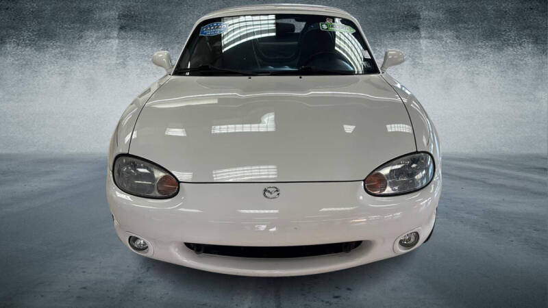 2000 Mazda MX-5 Miata