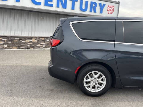 2020 Chrysler Pacifica Touring