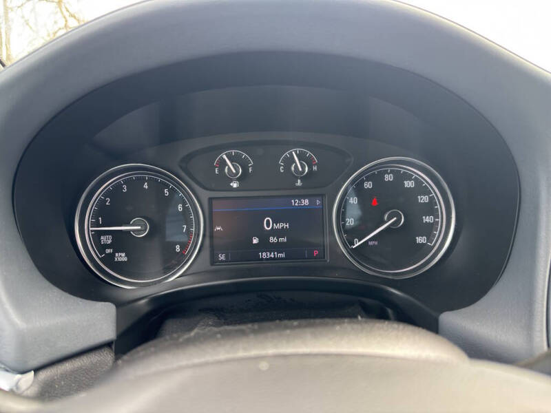 2023 Buick Enclave Essence