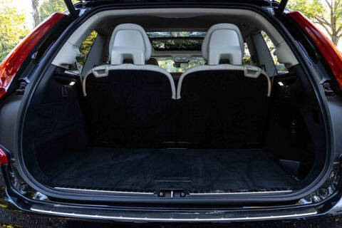 2024 Volvo XC90 B5 Plus Bright Theme