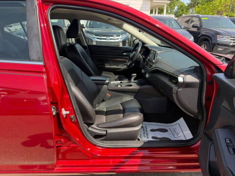 2020 Nissan Altima 2.5 SR