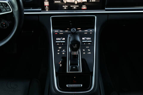 2019 Porsche Panamera GTS