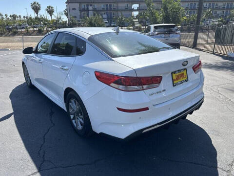 2019 Kia Optima LX