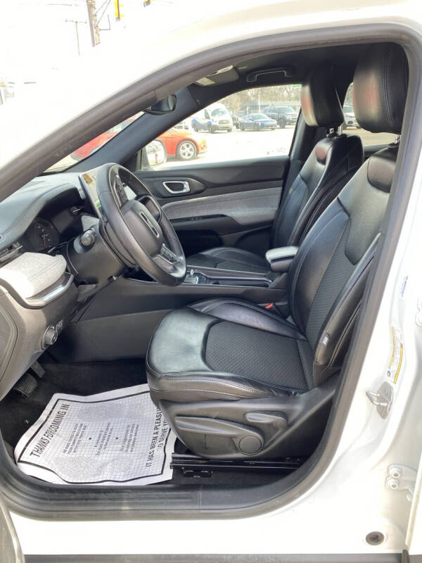 2023 Jeep Compass Latitude