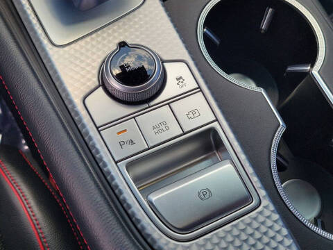 2022 Genesis G70