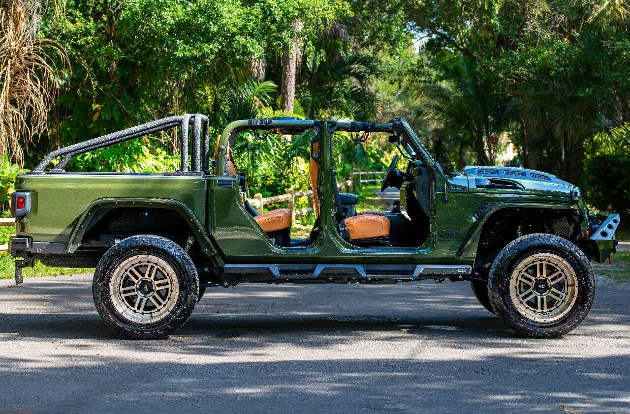 2021 JEEP Gladiator Pickup - $55,999