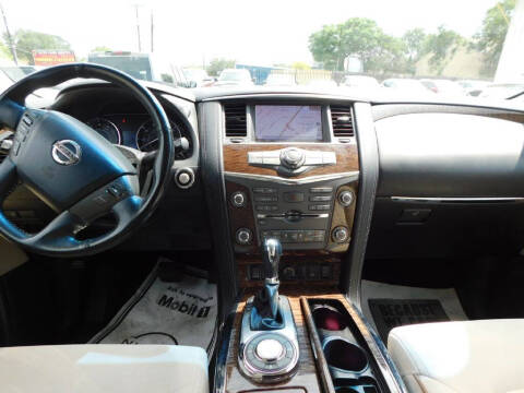 2017 Nissan Armada SV