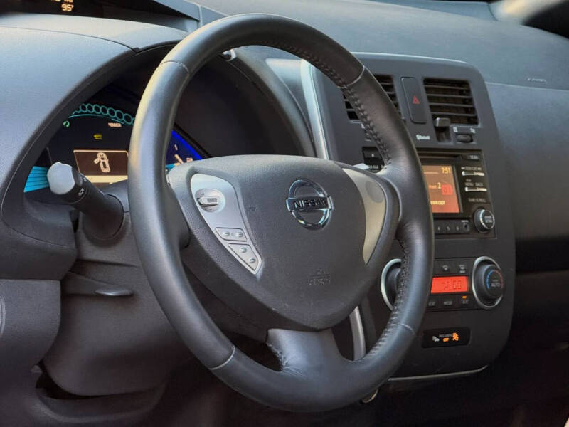 2013 Nissan LEAF