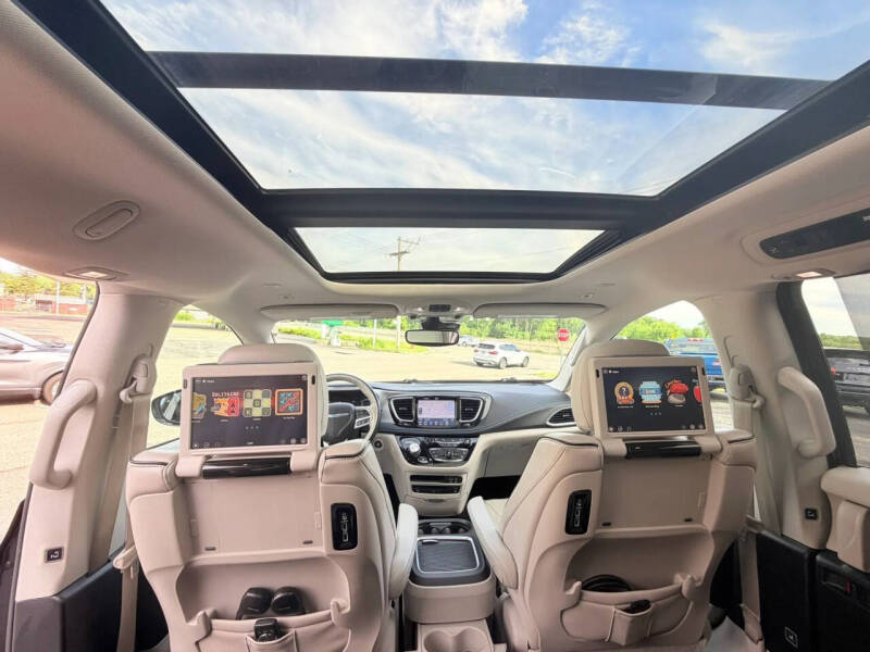2019 Chrysler Pacifica Hybrid