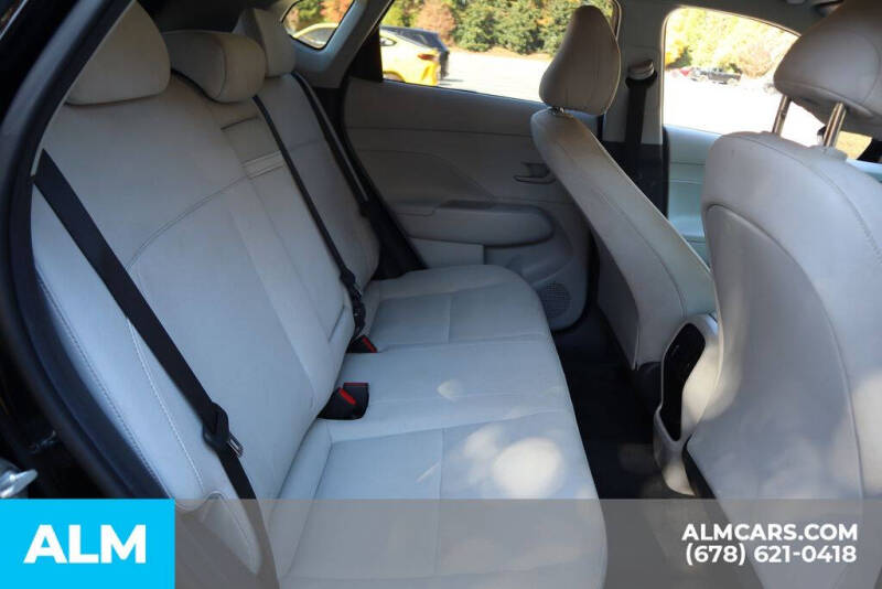 2025 Hyundai Kona SEL