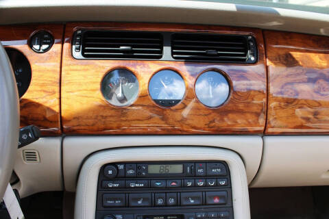 2000 Jaguar XKR