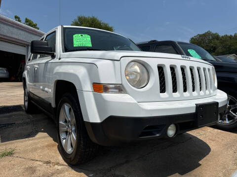 2011 Jeep Patriot for sale at Motley's Auto World in Danville VA