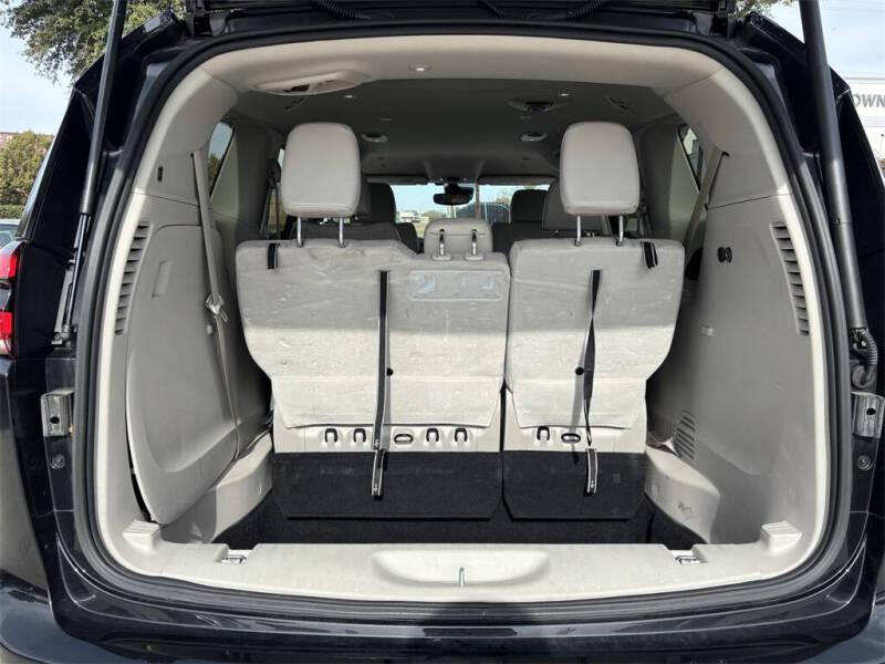 2021 Chrysler Pacifica Touring L